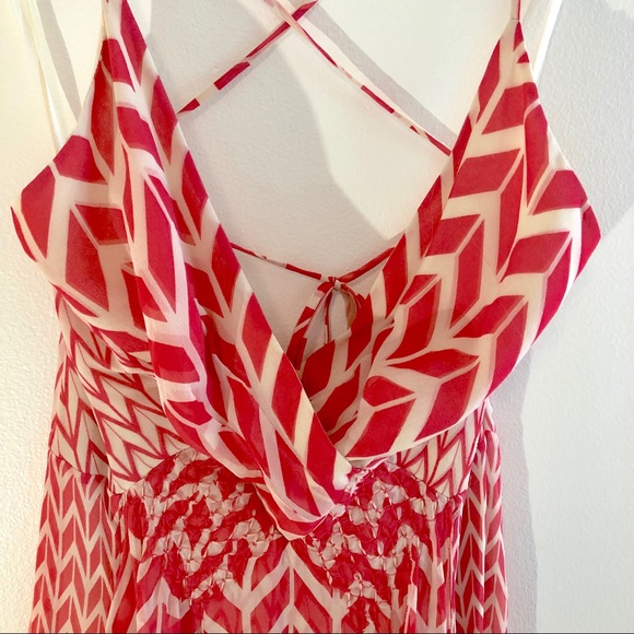 Max Azria Collection Silk Handkerchief Dress Sz 6 - Picture 3 of 8